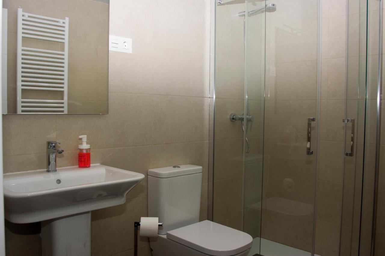 Apartamentos Gyc Viviendas Gold เลออน ภายนอก รูปภาพ