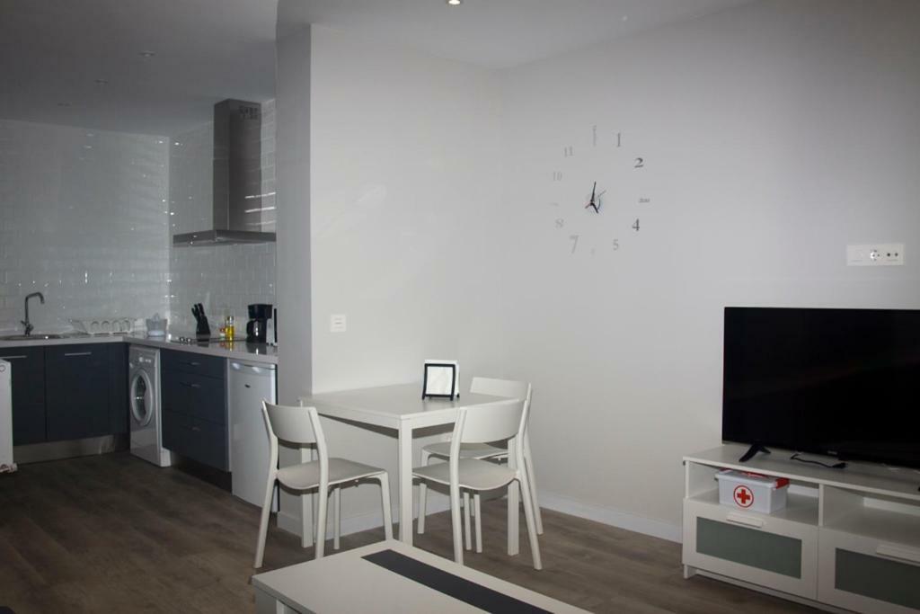 Apartamentos Gyc Viviendas Gold เลออน ภายนอก รูปภาพ