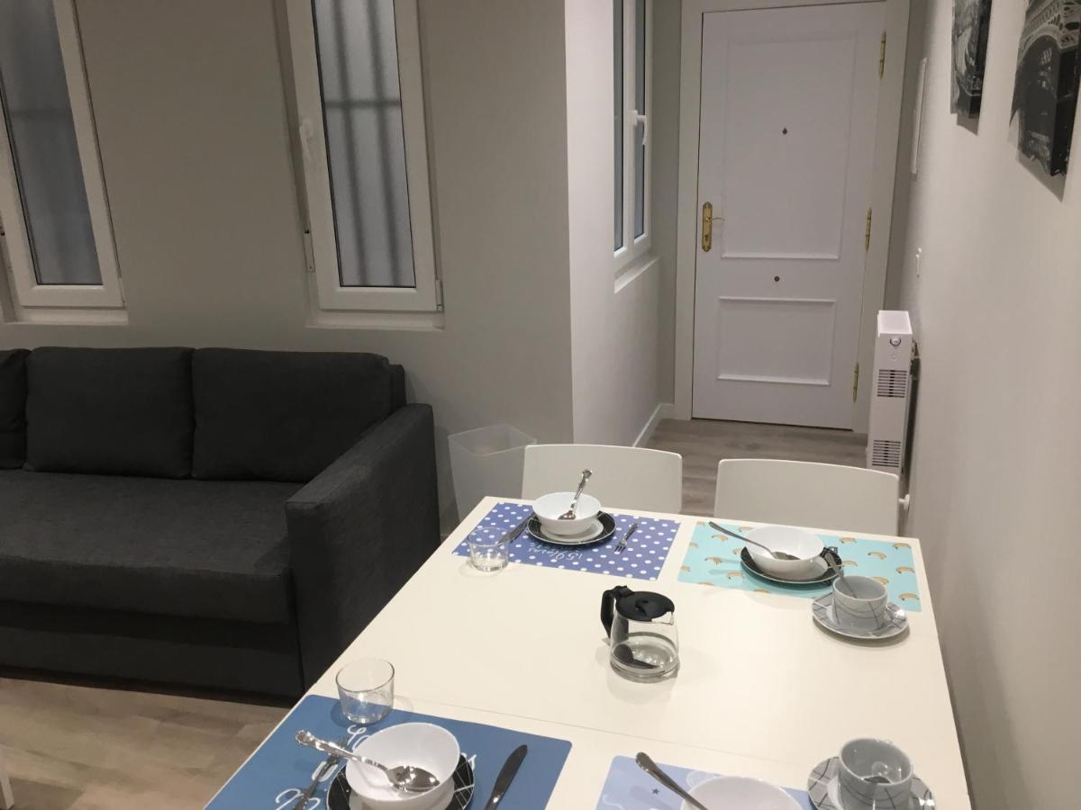 Apartamentos Gyc Viviendas Gold เลออน ภายนอก รูปภาพ
